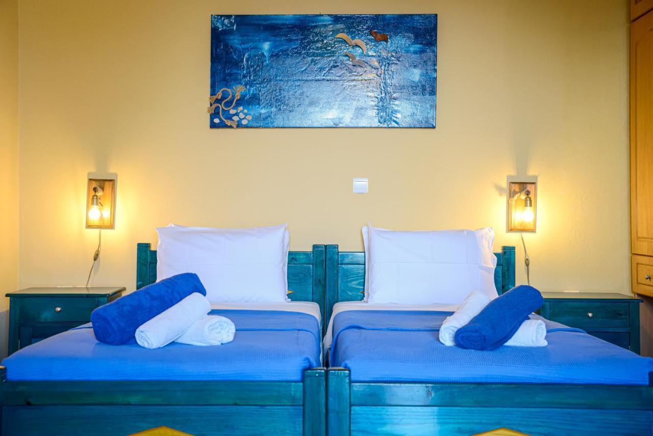Atlantica Apartments Мегалохори Екстериор снимка
