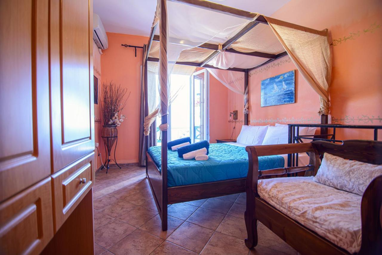 Atlantica Apartments Мегалохори Екстериор снимка
