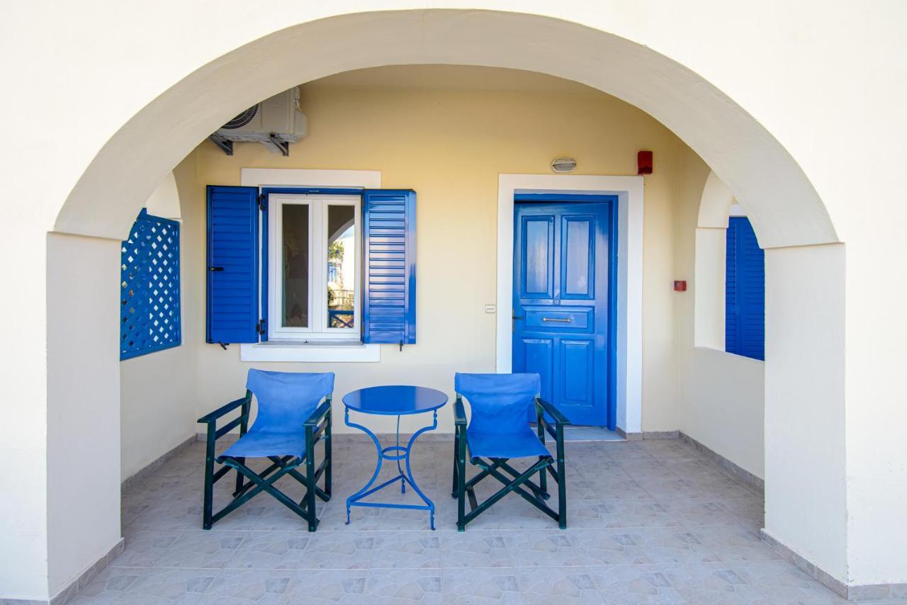 Atlantica Apartments Мегалохори Екстериор снимка