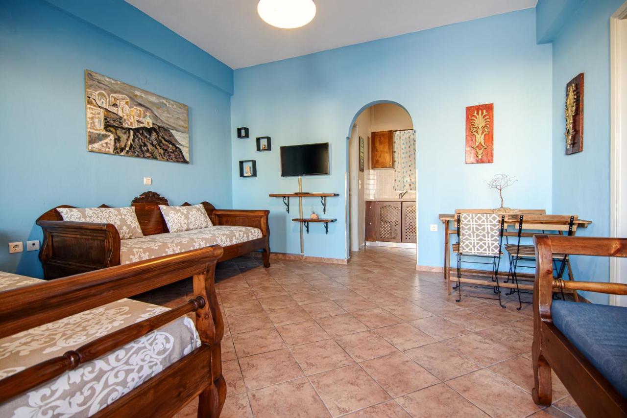 Atlantica Apartments Мегалохори Екстериор снимка