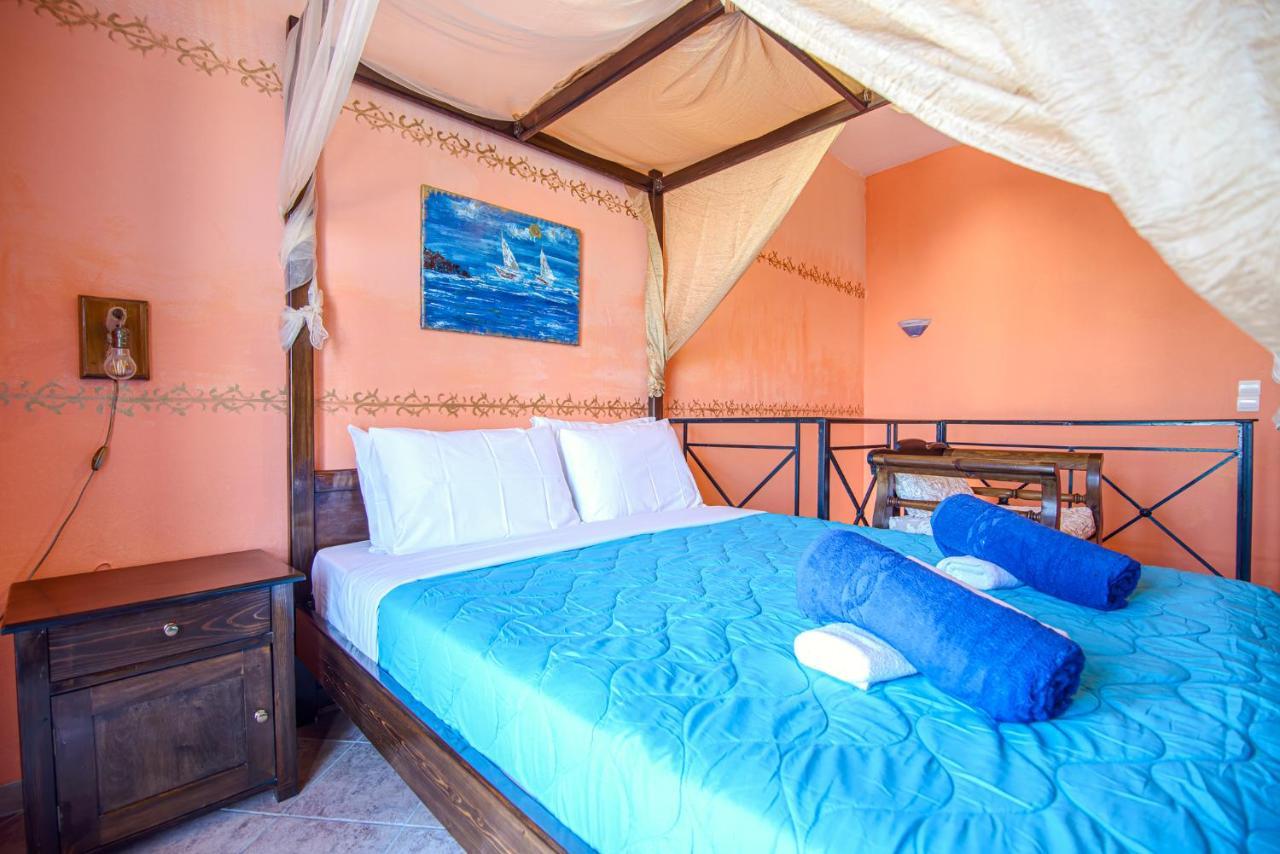Atlantica Apartments Мегалохори Екстериор снимка