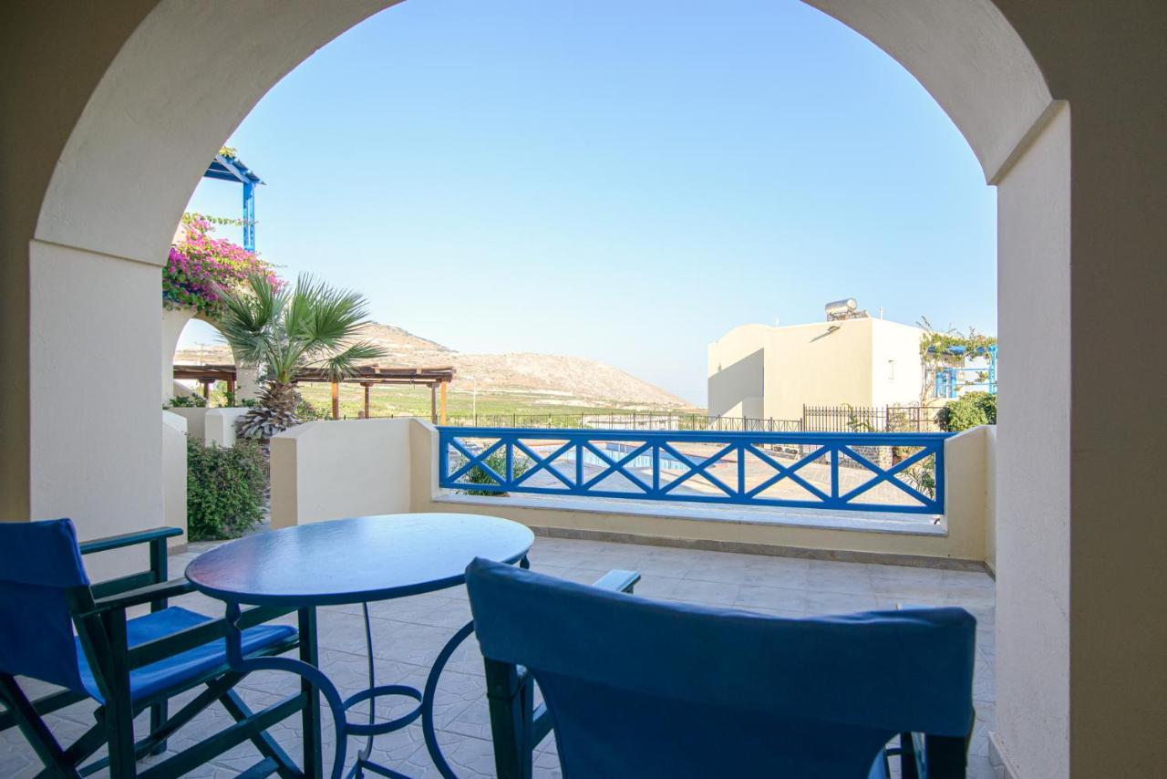 Atlantica Apartments Мегалохори Екстериор снимка