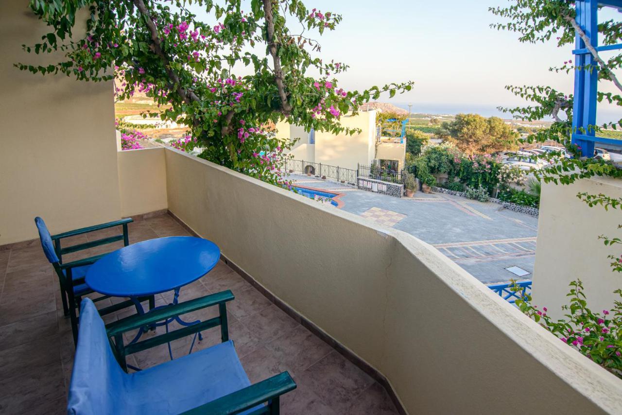Atlantica Apartments Мегалохори Екстериор снимка